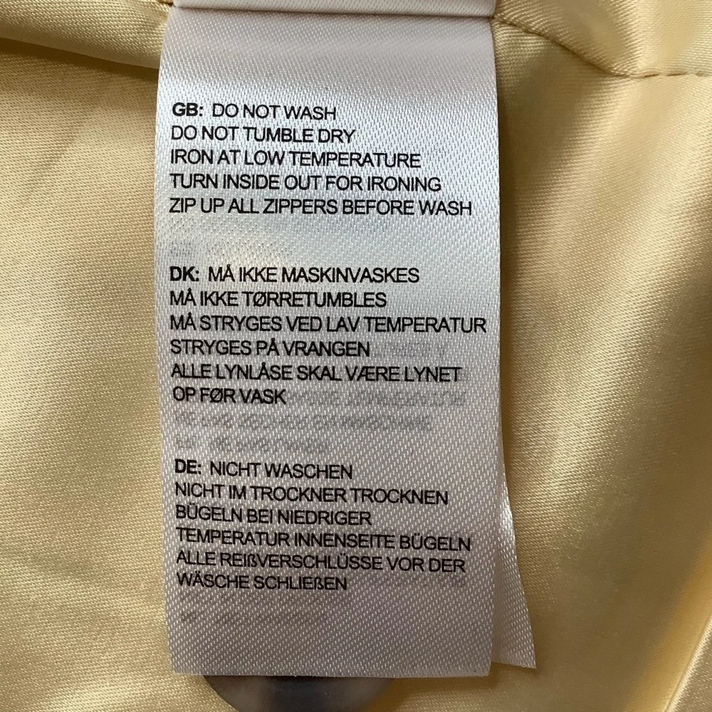 mbyM Butter Cream Collarless Blazer Size S/M - Picture 13 of 16